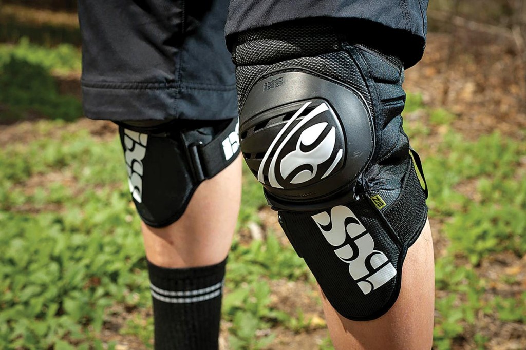 knee pads usage in sports